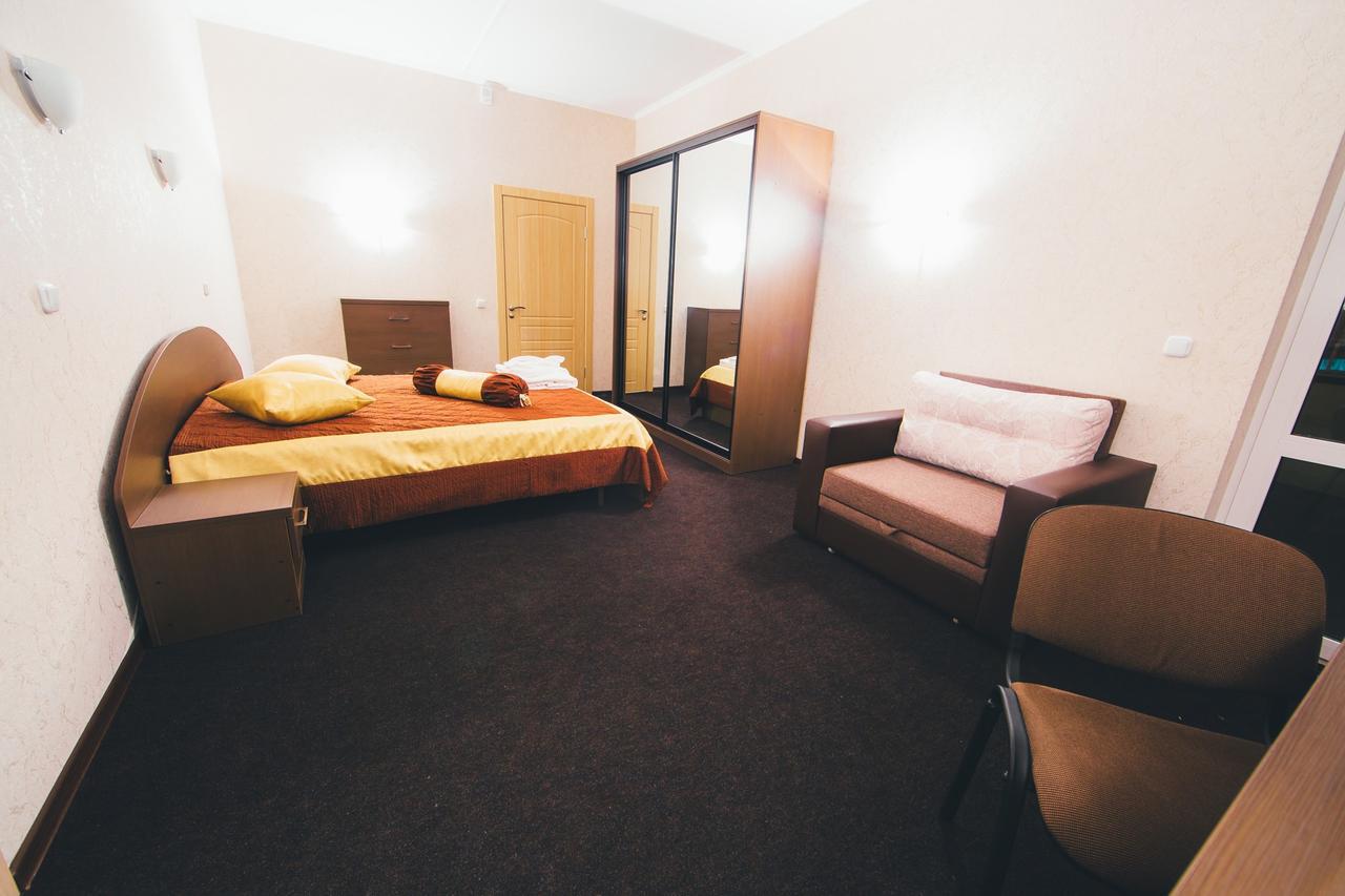 Sunhotel Astravyets Eksteriør billede