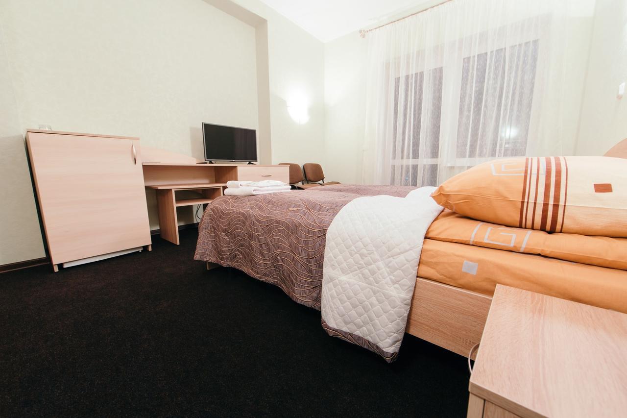 Sunhotel Astravyets Eksteriør billede