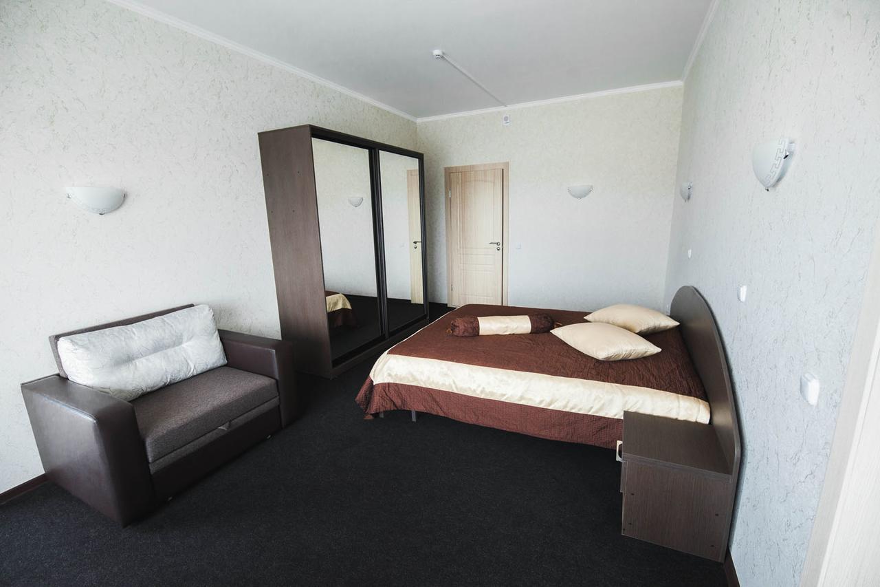 Sunhotel Astravyets Eksteriør billede
